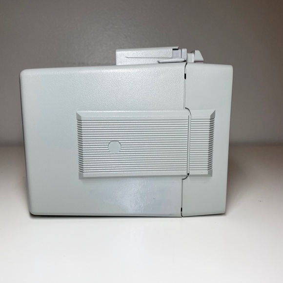 Vintage Polaroid Cool Cam 600 Pink & Gray Film - Picture 6 of 8